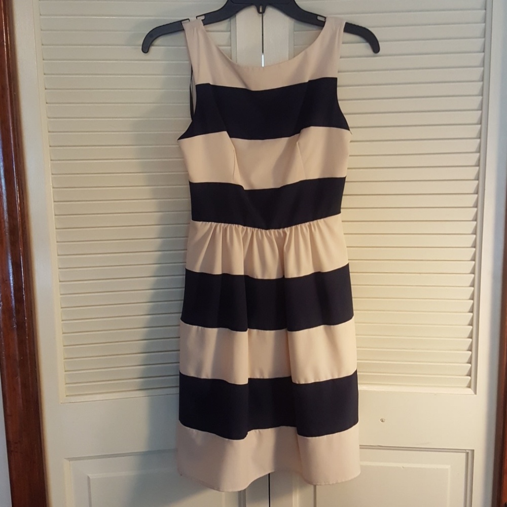 B Darlin Summer Dress